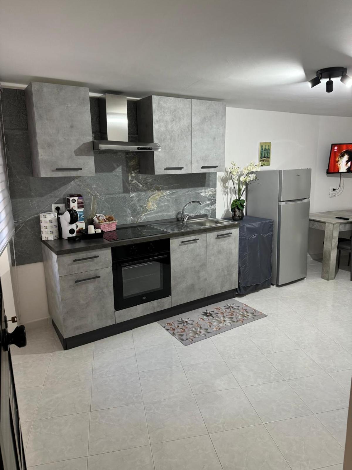 Da Riccardo Apartment Fornelli Luaran gambar
