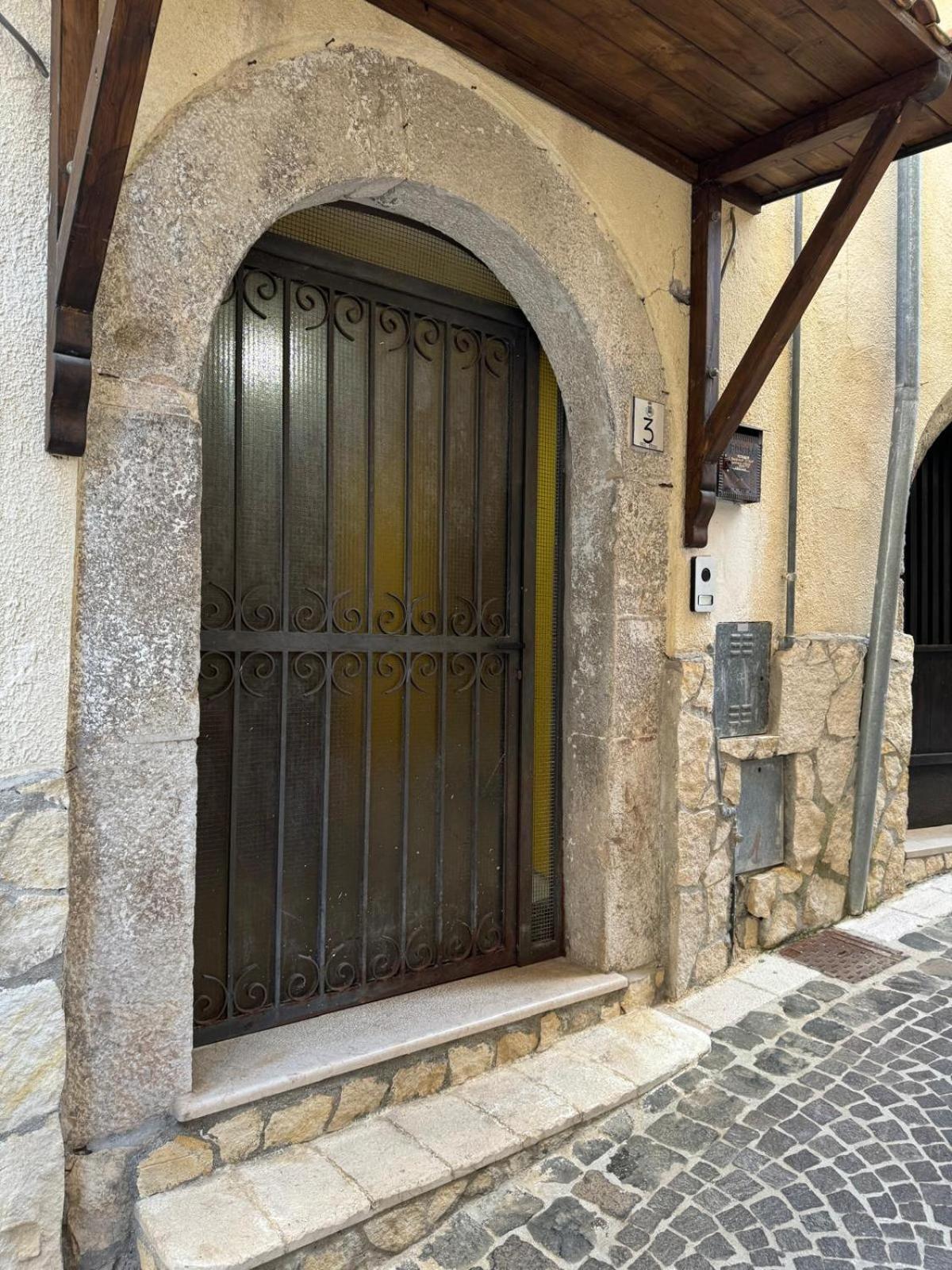 Da Riccardo Apartment Fornelli Luaran gambar