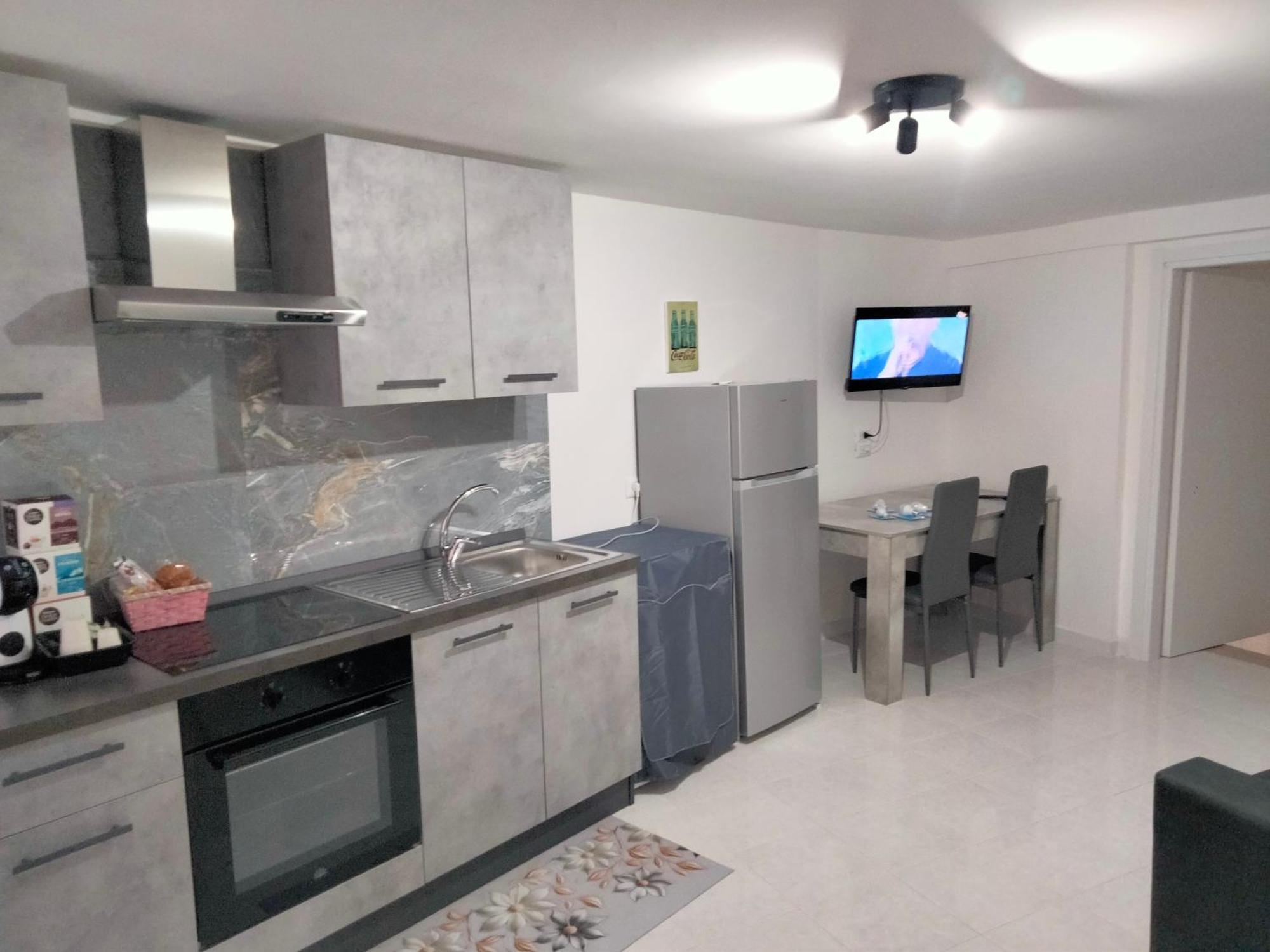 Da Riccardo Apartment Fornelli Luaran gambar